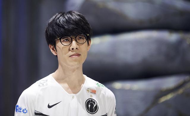 队止住了颓 队止住了颓