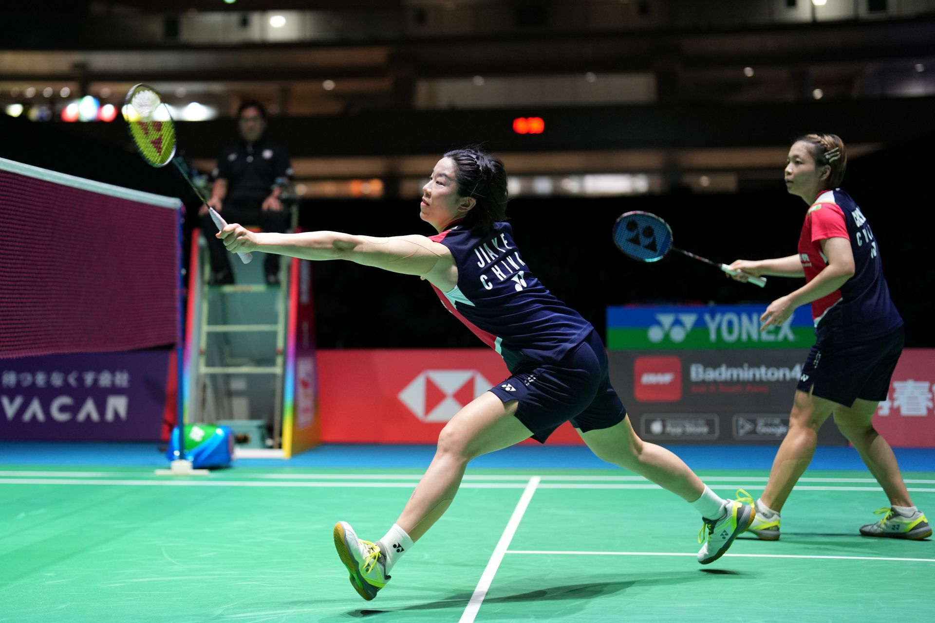 他不仅帮助 他不仅帮助