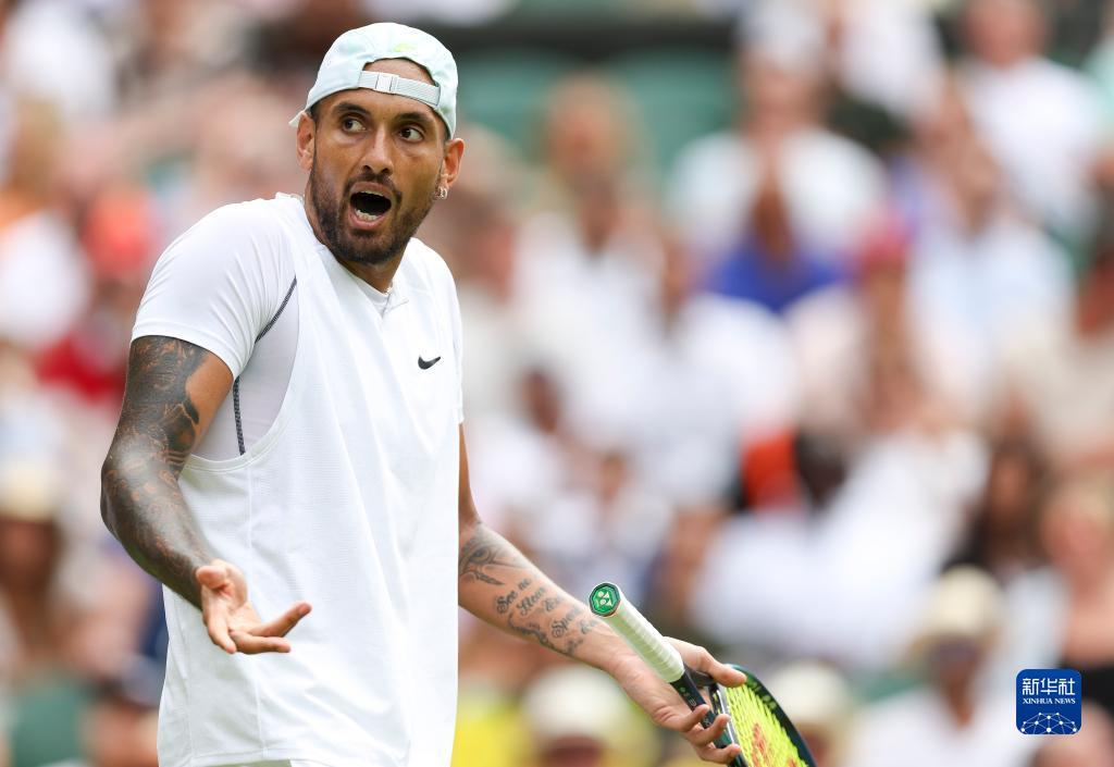 茵场上书写 茵场上书写