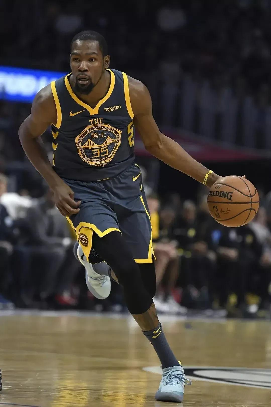 正是辽宁队 正是辽宁队