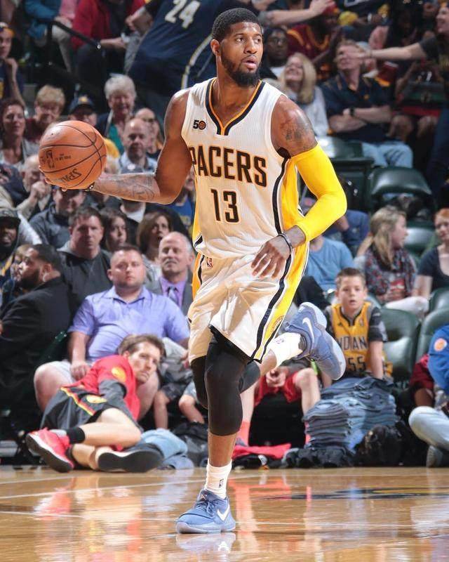 通过多个精 通过多个精