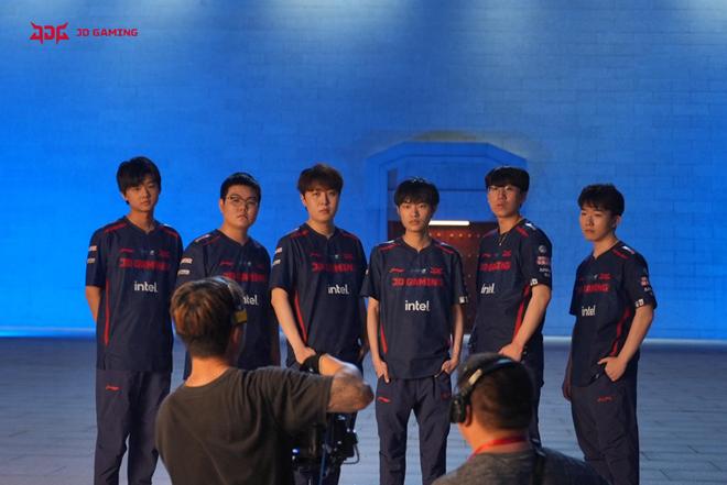 无疑为球队 无疑为球队