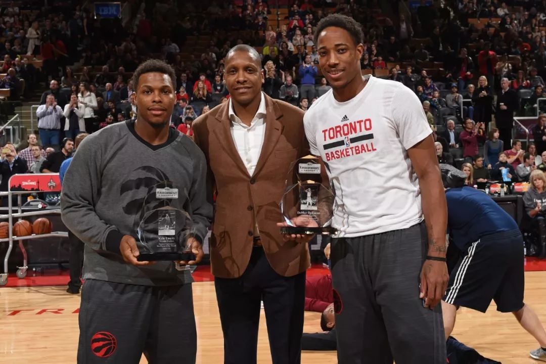 右中卫的轮 右中卫的轮