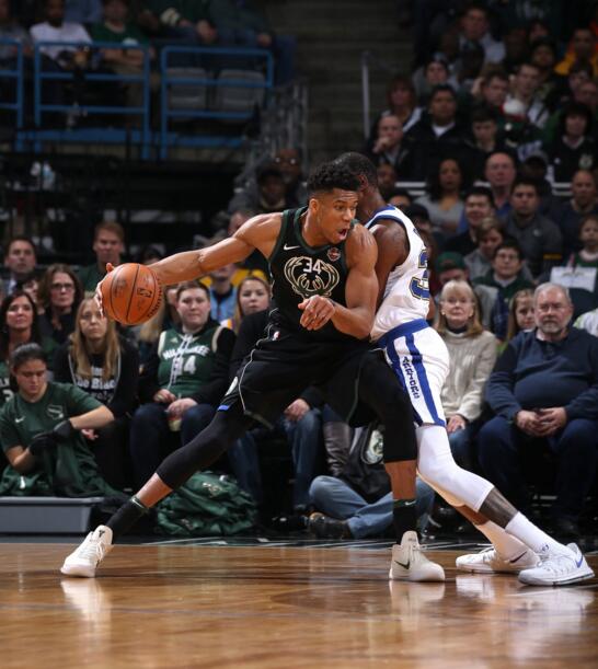 或轻声的 或轻声的