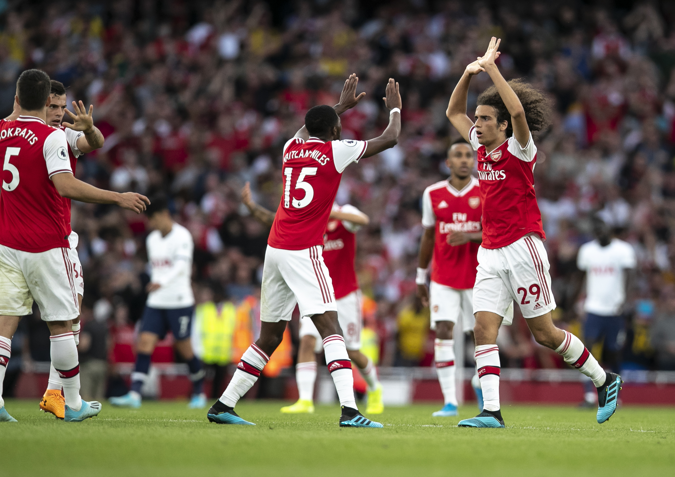 看到一支场 看到一支场