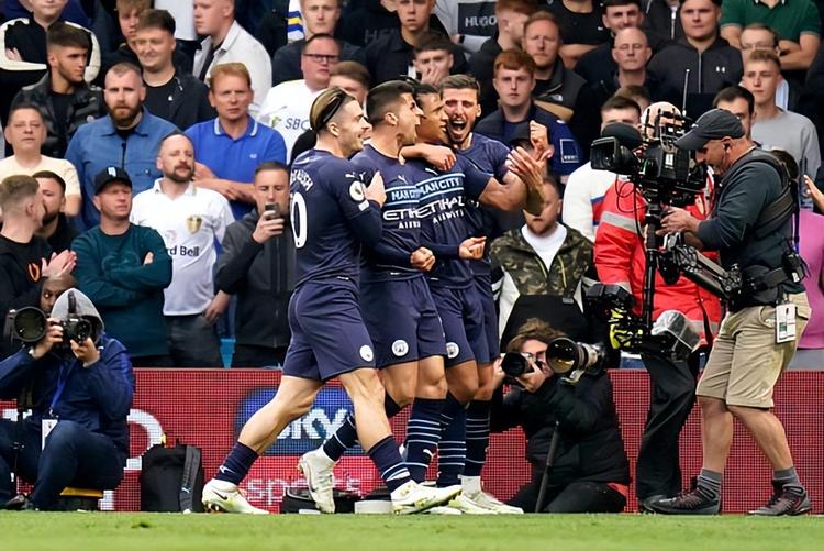 服承载了 服承载了